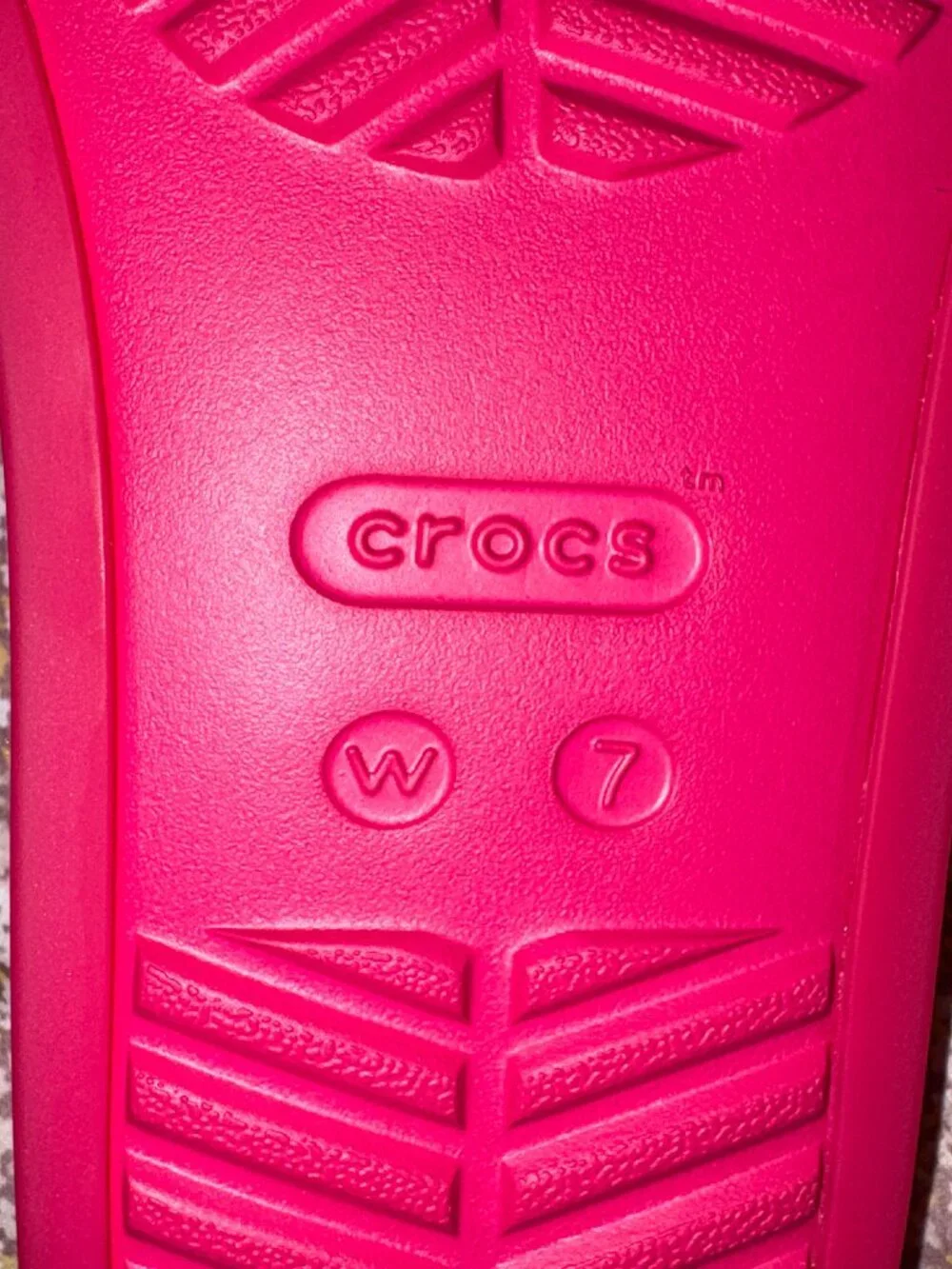 Crocs Miami Toe Loop Sandals Women's Size 7